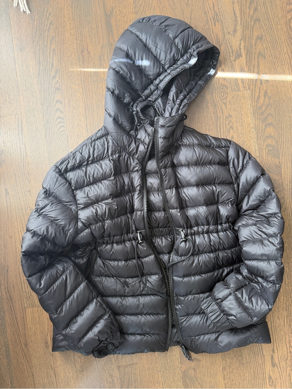 Authentic Burberry Nylon Amberley Hooded Down Puffer Jacket